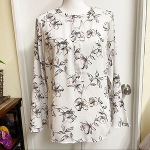 Apt 9 Tunic Lilac Floral Print Bell Sleeves size M